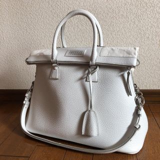 マルタンマルジェラ(Maison Martin Margiela)のMaison Margiela メゾンマルジェラ バッグ 5AC （大）白 美品(ハンドバッグ)