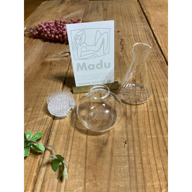 Madu*ガラスの一輪挿し*ガラス雑貨 chateauduroi.co