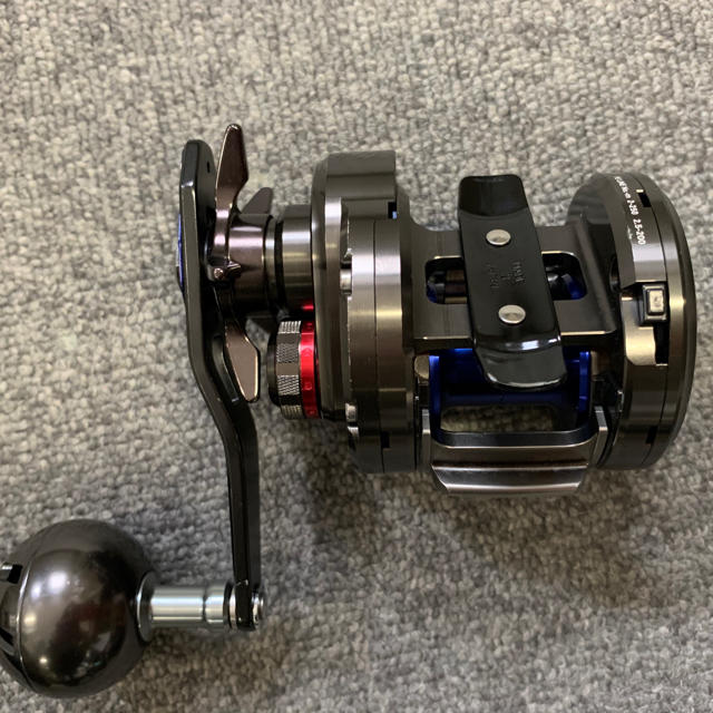 DAIWA(ダイワ)の最終値下げ‼️DAIWA ダイワ　ソルティガBJ 200SH ジギング等に‼️ スポーツ/アウトドアのフィッシング(リール)の商品写真