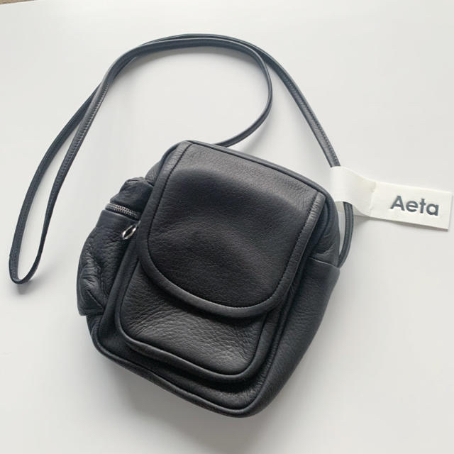 Aeta DEER LEATHER SHOULDER POUCH 輝い 50%割引 www.toyotec.com