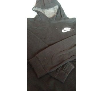 ナイキ(NIKE)のナイキパーカLサイズ(Tシャツ/カットソー)