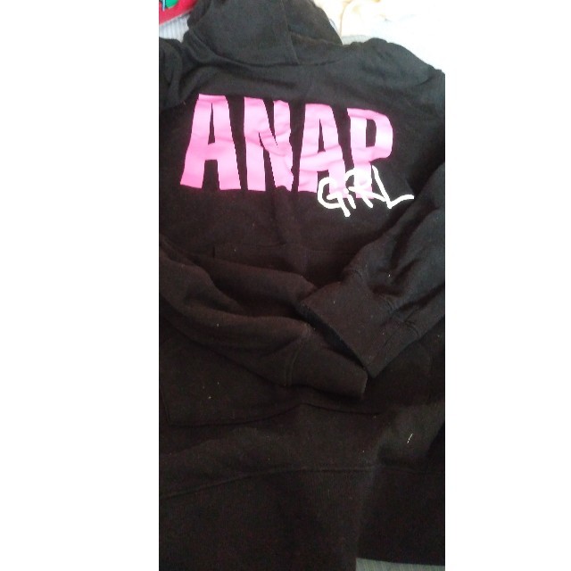 ANAP(アナップ)のANAP GiRLパーカーM キッズ/ベビー/マタニティのキッズ服女の子用(90cm~)(Tシャツ/カットソー)の商品写真