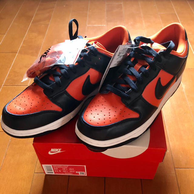 NIKE(ナイキ)のNIKE DUNK LOW SP Champ Colors 28cm メンズの靴/シューズ(スニーカー)の商品写真