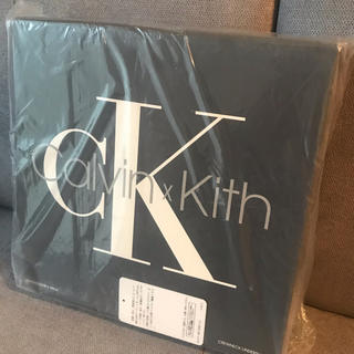 カルバンクライン(Calvin Klein)の【即完売‼︎】KITH x CALVIN KLEIN コラボパックT Lサイズ(Tシャツ/カットソー(半袖/袖なし))