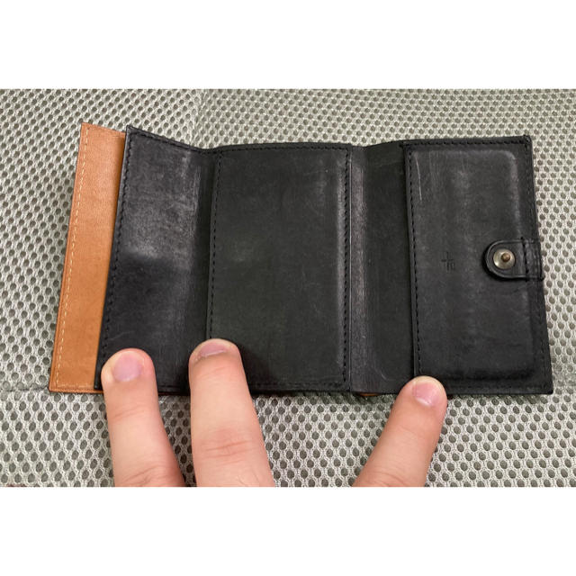 m+(エムピウ)のエムピウ ストラッチョ スペリオーレ ブラック コンパクトウォレット メンズ財布 メンズのファッション小物(折り財布)の商品写真