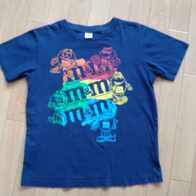 UNIQLO(ユニクロ)のユニクロ130 Ｔシャツ m&m"s  キッズ/ベビー/マタニティのキッズ服男の子用(90cm~)(Tシャツ/カットソー)の商品写真