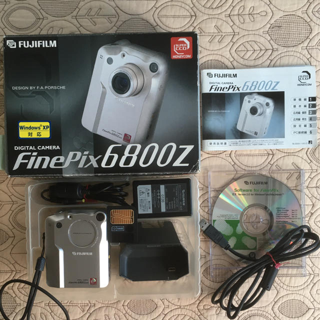 デジタルカメラ FinePix6800Z