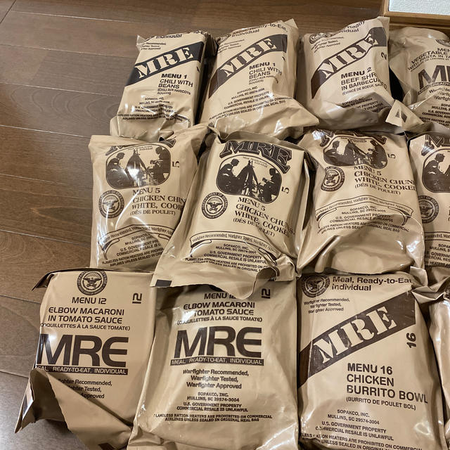  米軍 MRE レーション 21  個　セット　送料無料 エンタメ/ホビーのミリタリー(個人装備)の商品写真