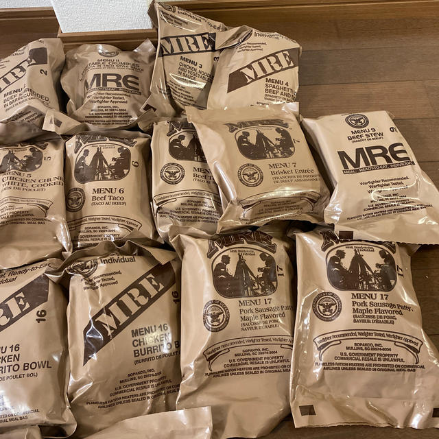  米軍 MRE レーション 21  個　セット　送料無料 エンタメ/ホビーのミリタリー(個人装備)の商品写真