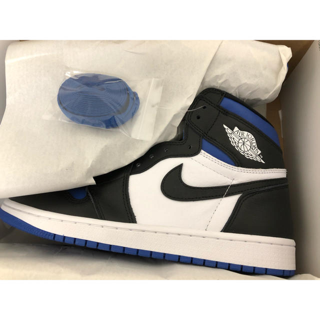 NIKE(ナイキ)のAIR JORDAN 1 RETRO HIGH OG ROYAL TOE メンズの靴/シューズ(スニーカー)の商品写真