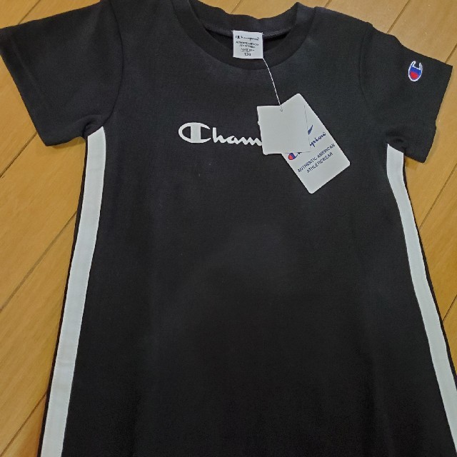 Champion(チャンピオン)のChampion　ワンピース　120 キッズ/ベビー/マタニティのキッズ服女の子用(90cm~)(ワンピース)の商品写真