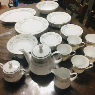 ノリタケ(Noritake)のノリタケ　Noritake Contemporary37点食器セット(食器)