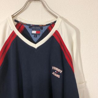 トミーヒルフィガー(TOMMY HILFIGER)の90s TOMMY JEANS Vネック ラグラン ロンT ビッグ 刺繍 古着(Tシャツ/カットソー(七分/長袖))