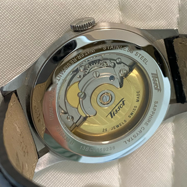 TISSOT(ティソ)のTISSOT ティソ　ヘリテージビソデイト　自動巻 メンズの時計(腕時計(アナログ))の商品写真