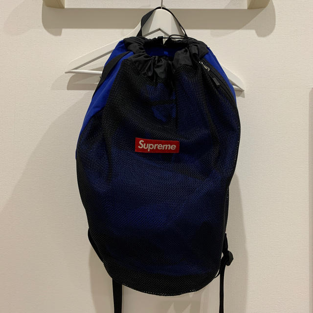 Supreme(シュプリーム)のsupreme bag メッシュリュック　青 メンズのバッグ(その他)の商品写真