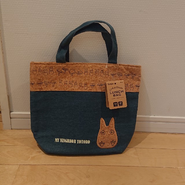ジブリ(ジブリ)の小トトロ ランチバックM レディースのバッグ(リュック/バックパック)の商品写真