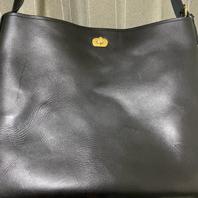 エンダースキーマTWIST BUCKLE BAG M hender scheme