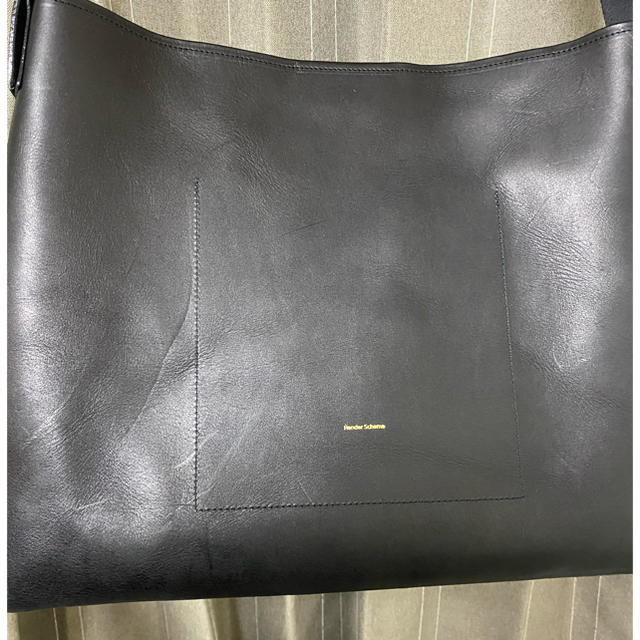 エンダースキーマTWIST BUCKLE BAG M hender scheme