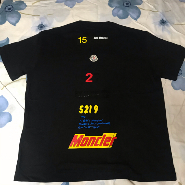 新品未使用　モンクレール  希少　Tシャツ　バックプリント