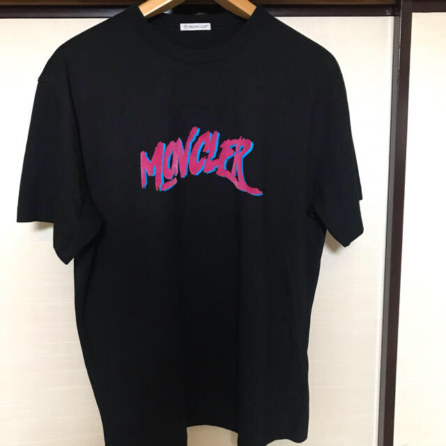 新品未使用　モンクレール  希少　Tシャツ　バックプリント