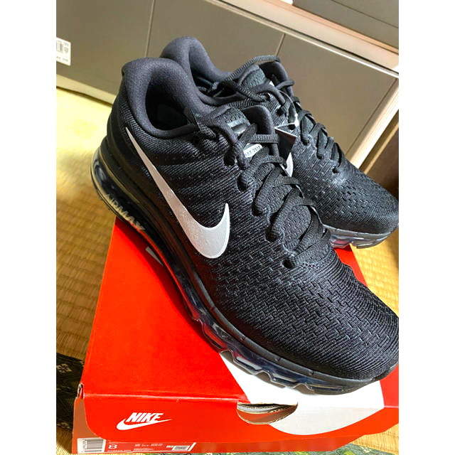 NIKE エアマックス201713mm表示カラー