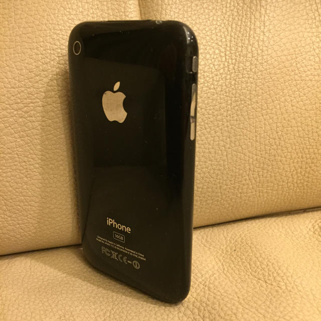 Apple(アップル)の【専用出品】iPhone3 GS 16GB スマホ/家電/カメラのスマートフォン/携帯電話(スマートフォン本体)の商品写真