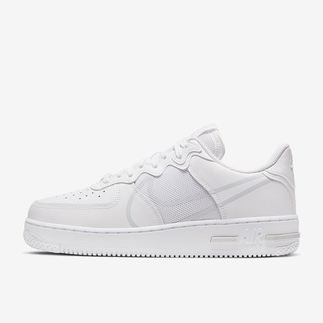 NIKE - Nike Air Force 1 React ナイキエアフォースワンの通販 by jordan_sneakers's shop