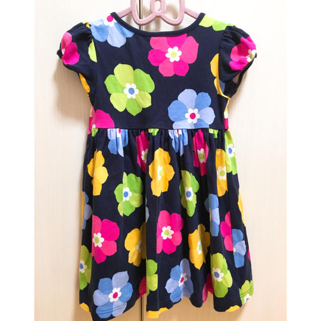 女の子　ワンピース キッズ/ベビー/マタニティのキッズ服女の子用(90cm~)(ワンピース)の商品写真