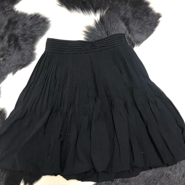 FENDI(フェンディ)の美品　フェンディ   FENDI バルーンスカート   黒　40シャネル  LV レディースのスカート(ひざ丈スカート)の商品写真