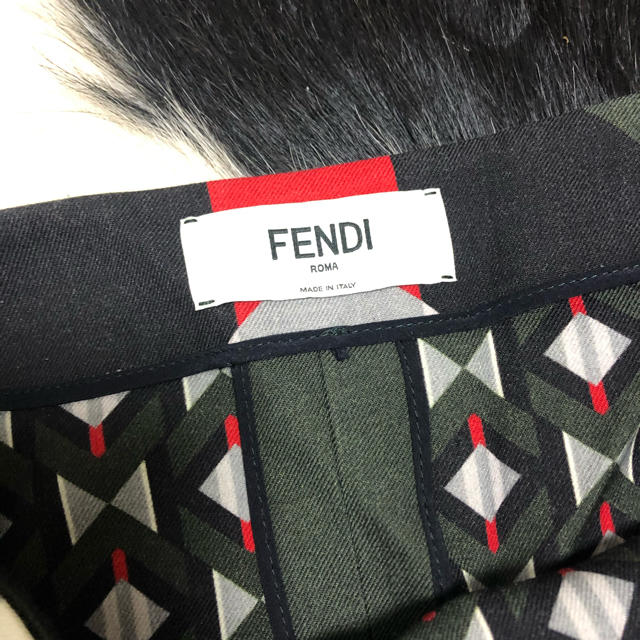 FENDI(フェンディ)のレア　フェンディ  FENDI 武井咲着　巻きスカート　プラダ　シャネル   レディースのスカート(ロングスカート)の商品写真