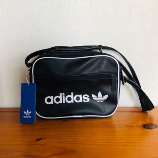 アディダス(adidas)の【新品未使用】アディダス adidas ショルダーバッグ　セカンドバック(ショルダーバッグ)