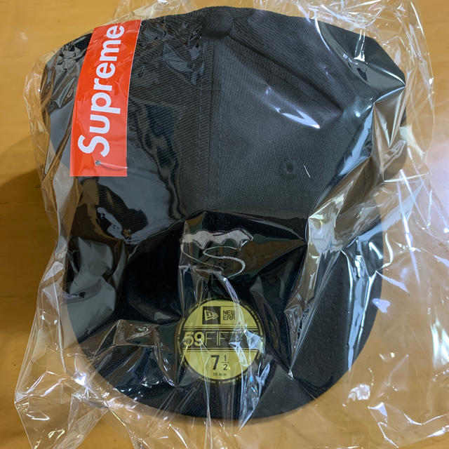 supreme 20FW  newera S logo cap 黒 7-1/2