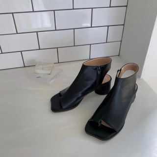 トゥデイフル(TODAYFUL)の＊こと様専用＊heel cut pollex zip sandal(サンダル)