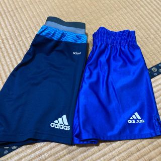 adidas。スポーツウェアパンツ。(パンツ/スパッツ)