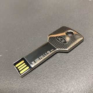 LaCie iamaKey 64GB(PC周辺機器)