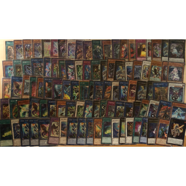 遊戯王カードスーパーレア以上まとめ売り100枚以上 20thレア有 輝い