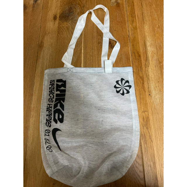 NIKE(ナイキ)のspace hippie 01 トートバッグ　スペースヒッピー メンズのバッグ(トートバッグ)の商品写真