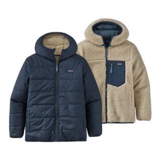 パタゴニア(patagonia)のボーイズ・リバーシブル・レディ・フレディ・フーディ（日曜限定セール）(ダウンジャケット)