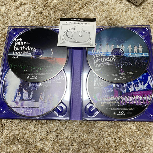 5th　YEAR　BIRTHDAY　LIVE　2017．2．20-22　SAIT エンタメ/ホビーのDVD/ブルーレイ(ミュージック)の商品写真