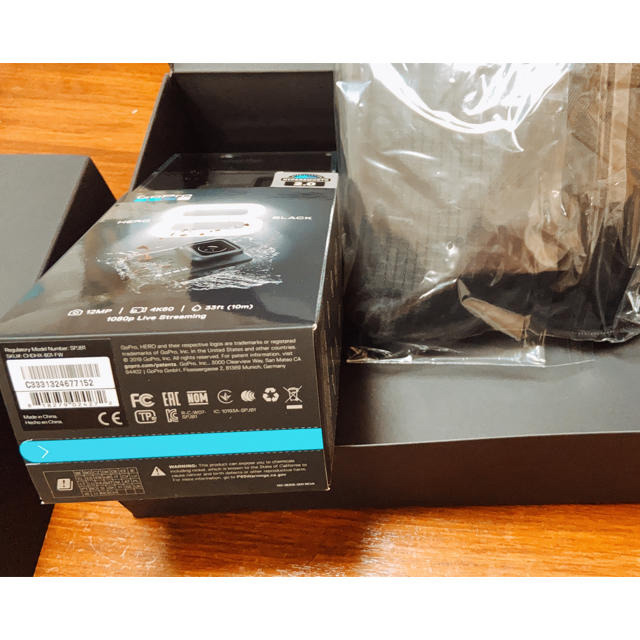 【新品・未使用・保証書付】GoPro HERO8 Black 限定BOX