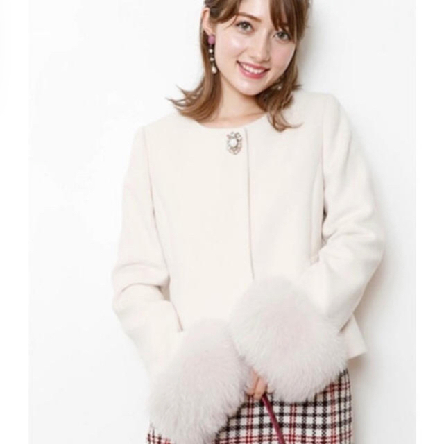 ✳値下げしました✳ ♡未使用新品♡アプワイザーリッシェ ファー付きショートコート