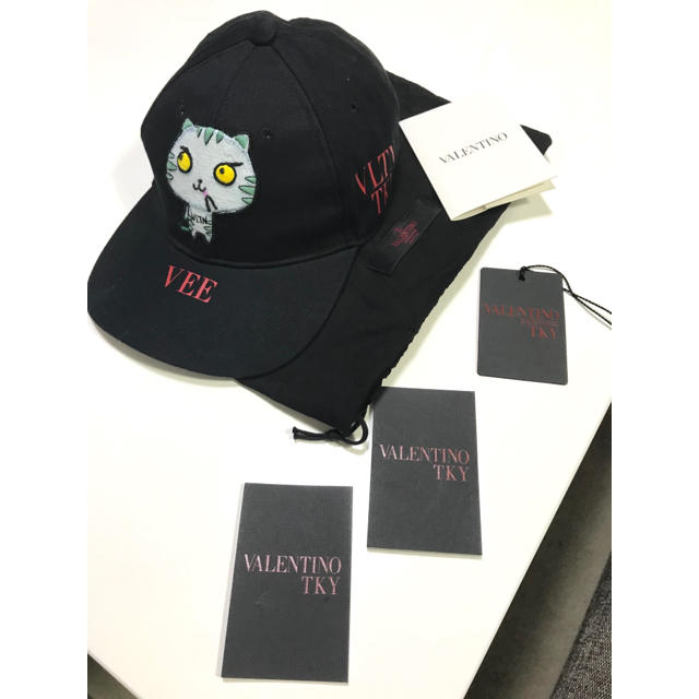 VALENTINO(ヴァレンティノ)の正規　VALENTINO.  キャップ　ヴァレンティノ　帽子 メンズの帽子(キャップ)の商品写真