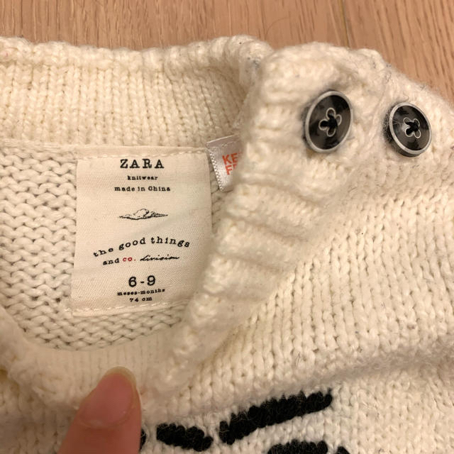 ZARA KIDS(ザラキッズ)のZARA 白くまセーター　& スターウォーズトレーナー 2点 キッズ/ベビー/マタニティのベビー服(~85cm)(ニット/セーター)の商品写真