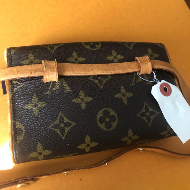 LOUIS VUITTON(ルイヴィトン)のルイヴィトン　モノグラム　フロランティーヌ　ウェストポーチ レディースのバッグ(ボディバッグ/ウエストポーチ)の商品写真