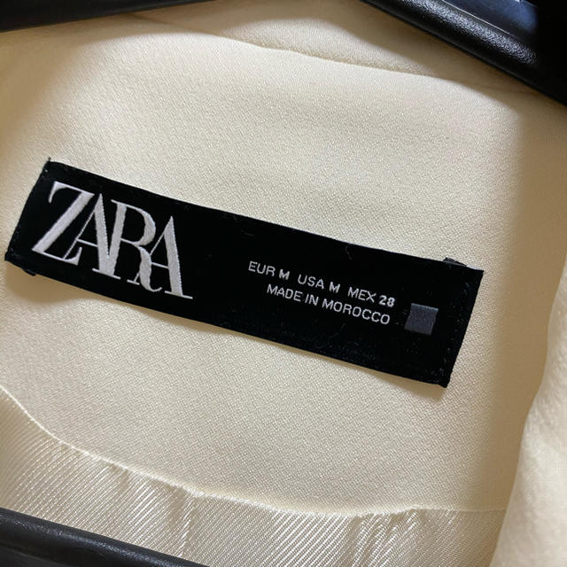 ZARA(ザラ)のZARAノースリベスト 新品 レディースのトップス(ベスト/ジレ)の商品写真