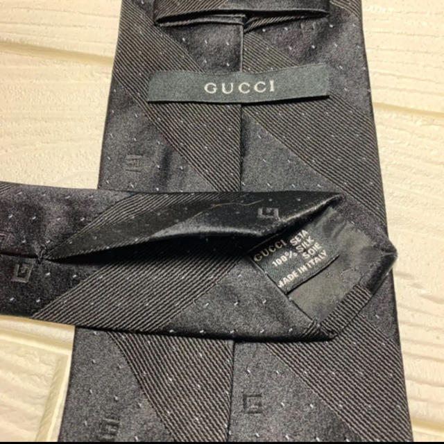 Gucci(グッチ)の★美品★ GUCCI グッチ ネクタイ  メンズのファッション小物(ネクタイ)の商品写真
