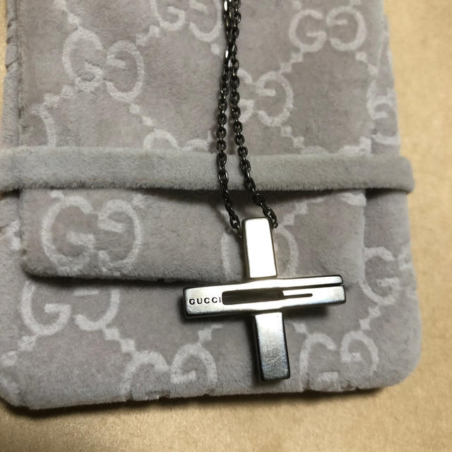 グッチ クロスカットアウトGネックレス | www.yokecomms.com