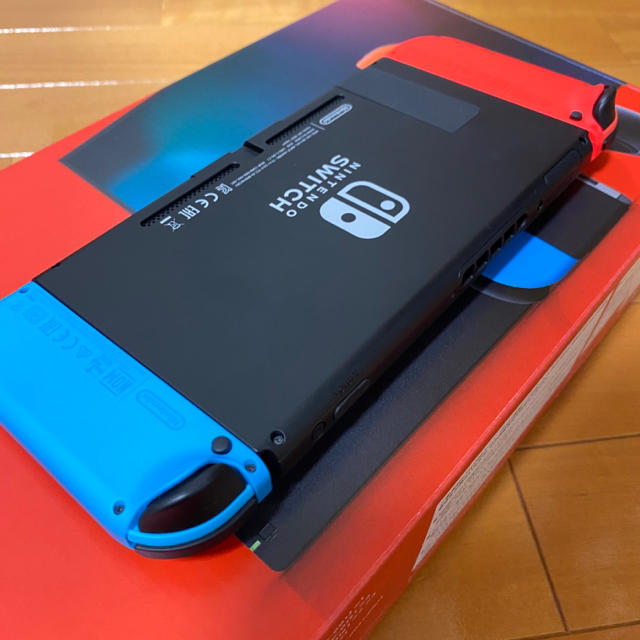 Nintendo Switch ネオンブルー ネオンレッド 新型 本体 据え置き