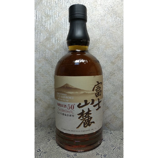 キリン(キリン)の【最終値下❗】【終売品❗】キリン富士山麓樽熟原酒50°700ml×3本 食品/飲料/酒の酒(ウイスキー)の商品写真