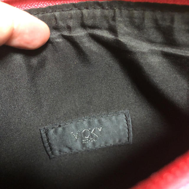 VICKY(ビッキー)の新品未使用 VICKY 持ち手付きポーチ レディースのファッション小物(ポーチ)の商品写真